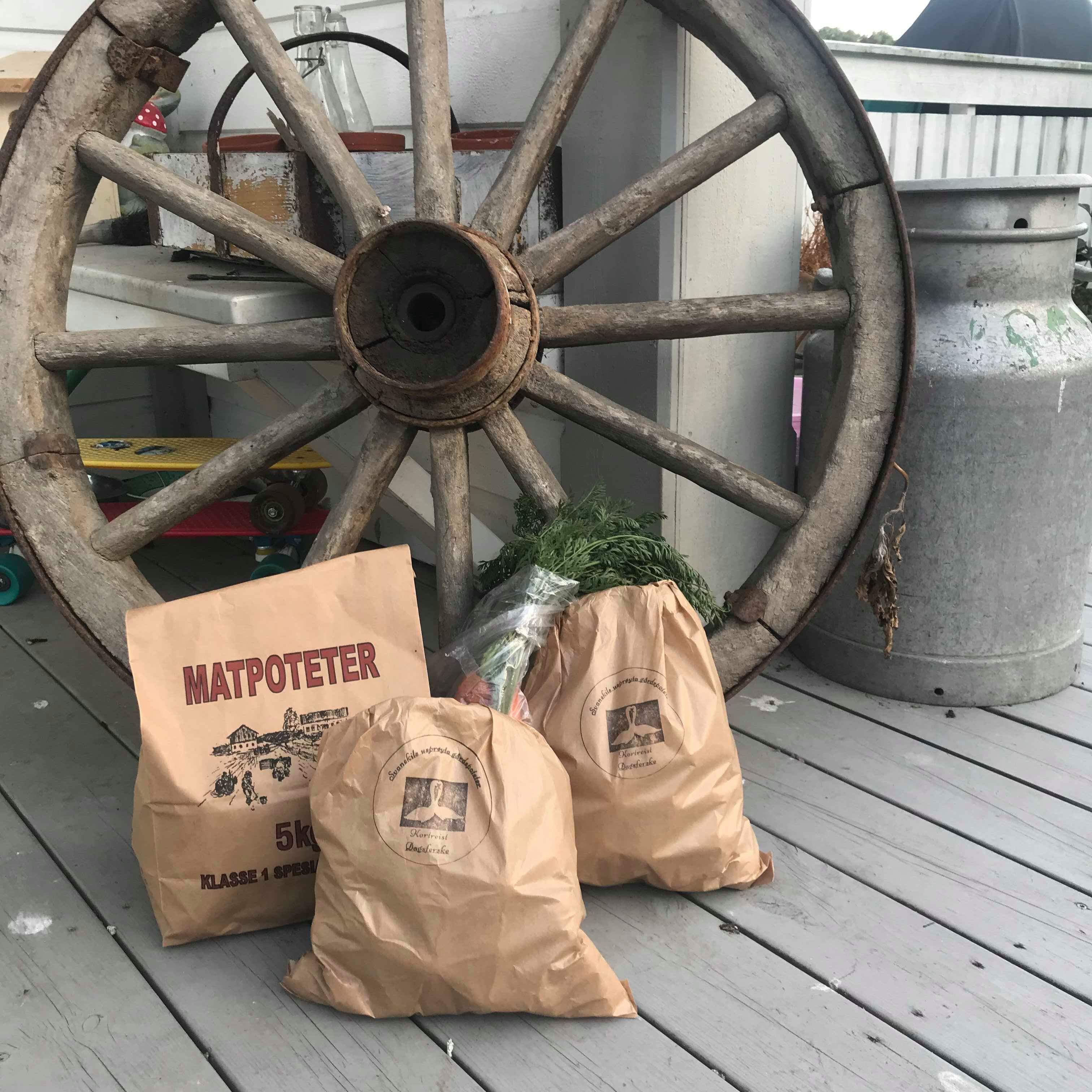 6A84EB01-0175-4A76-B14C-2D0D59B03666